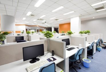 smart office Depositphotos 18961721 S 370x253 1